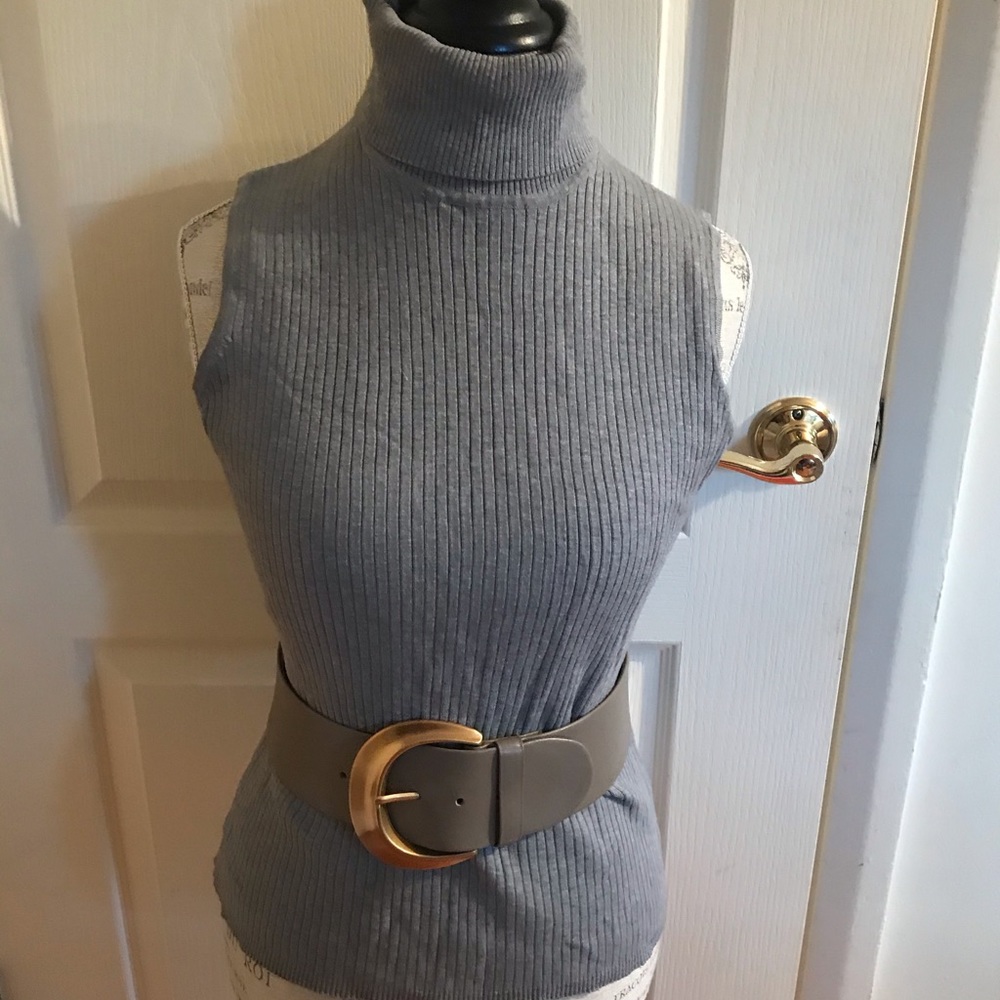 Anne Klein taupe colored leather belt, medium